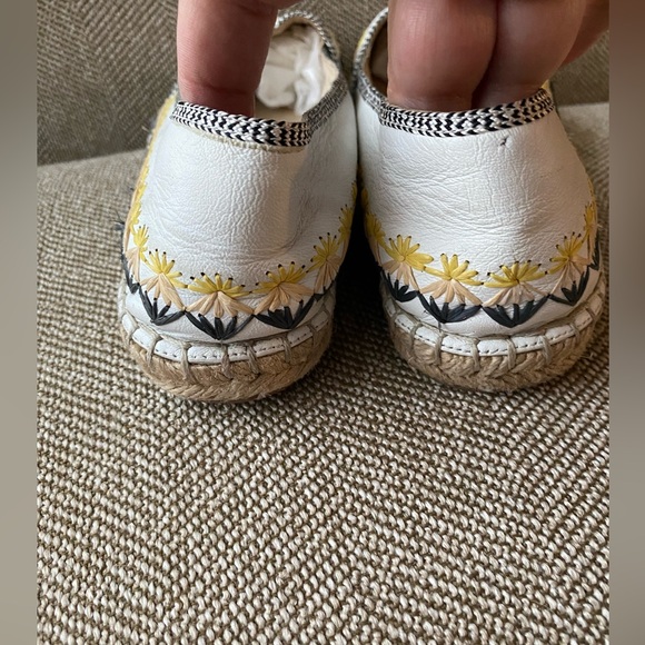 House of Harlow 1960 Kole Espadrilles. Supple Leather w/Embroidered Pattern.38.5 - Picture 6 of 13